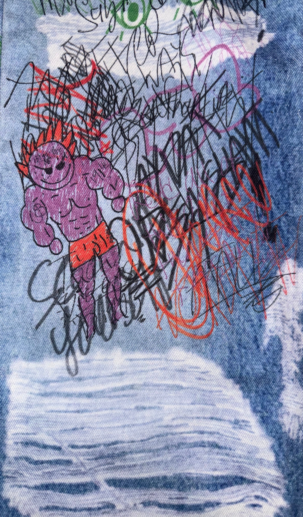 GRAFFITI DENIM